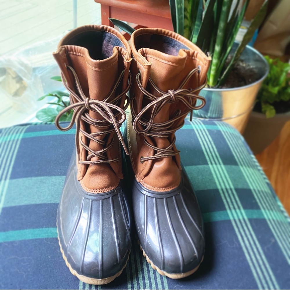 Original Duck Rain Boots LIKE NEW